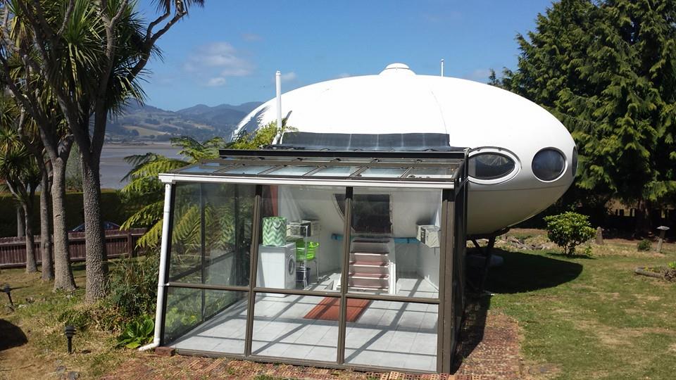 Futuro, Warrington, New Zealand - Shot By Owner From Futuro Homes Of New Zealand Facebook Page - 1
