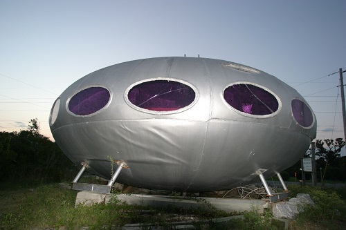 Futuro, Frisco - Andrew Henderson 7
