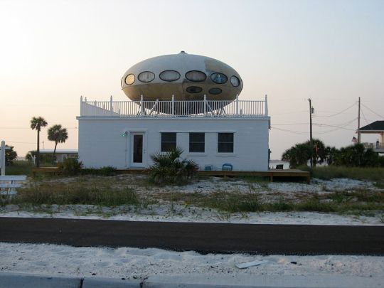 Futuro, Pensacola Beach, Florida, USA - Wikipedia